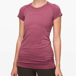 lululemon swiftly tech crew t-shirt size 6